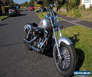 Harley Davidson Dyna Wideglide 1450 Twincam Solo