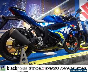 Suzuki GSX-R 125 Super sports Motorbike 125 cc GSXR 125 motorcycle 