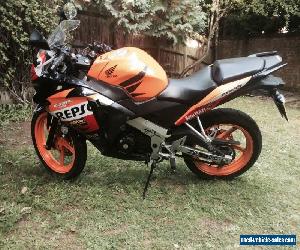 Honda cbr125r repsol