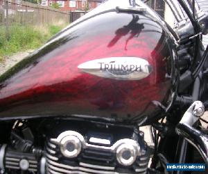 Triumph thunderbird 1600